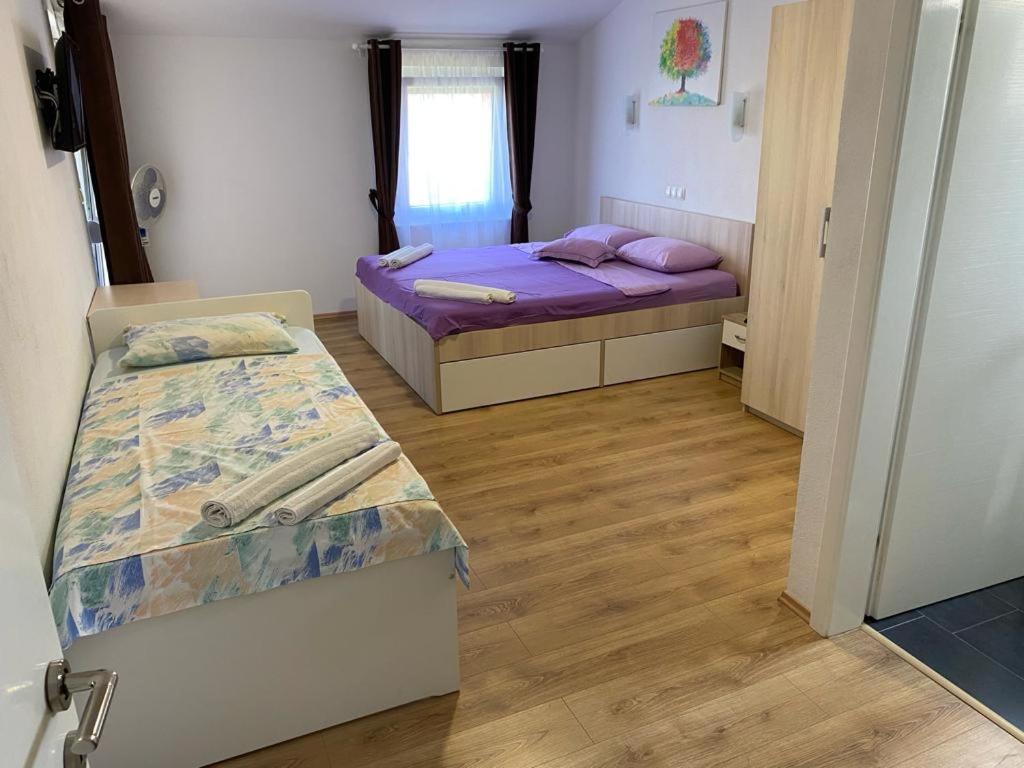 Apartmani Filtea Vrsi Exteriör bild